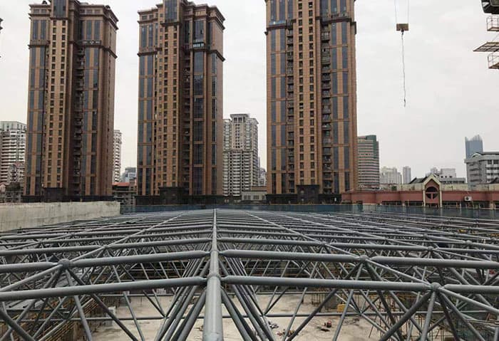 台湾螺栓球网架结构